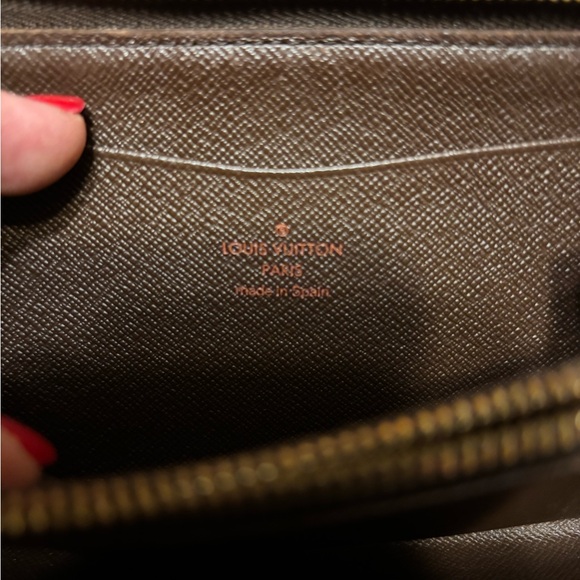 Authentic Louis Vuitton Damier Ebene Zip Wallet - Picture 2 of 9